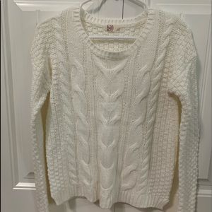 Cream white knitted sweater size small